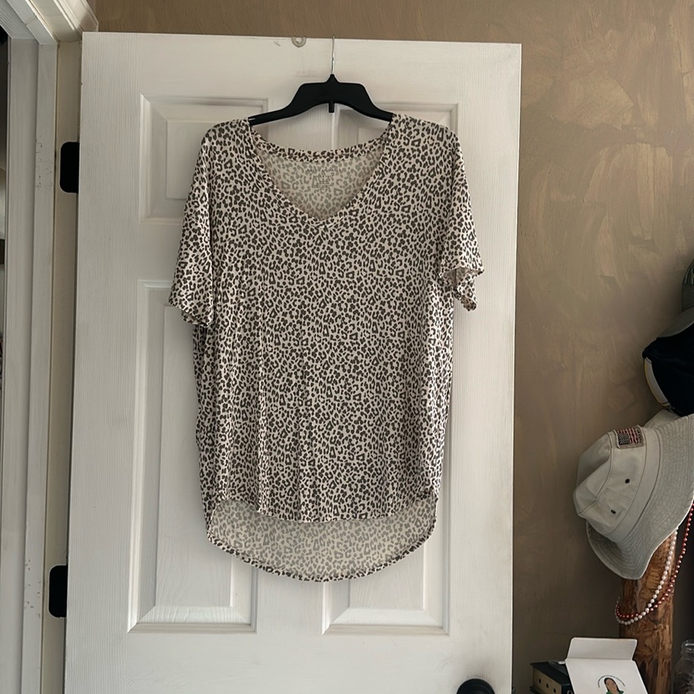 American Eagle top